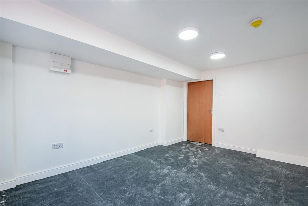 Additional image 27 of 3 bed flat for saleFleet Street, Preston PR1