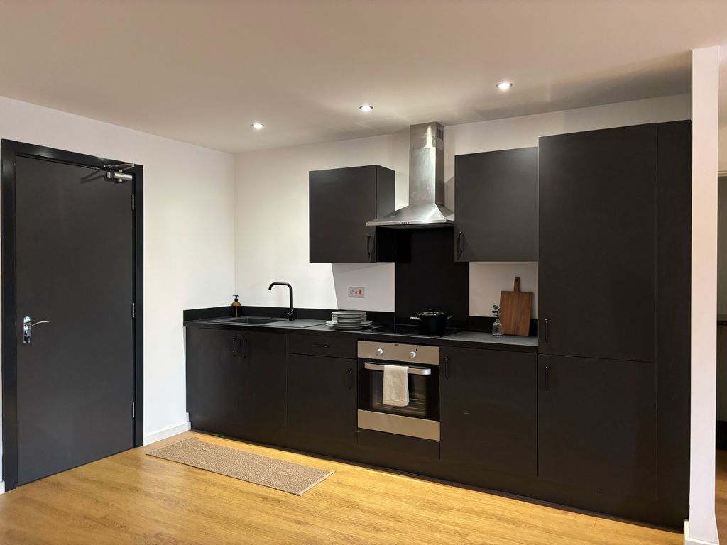 Property photo 2 of 7 4