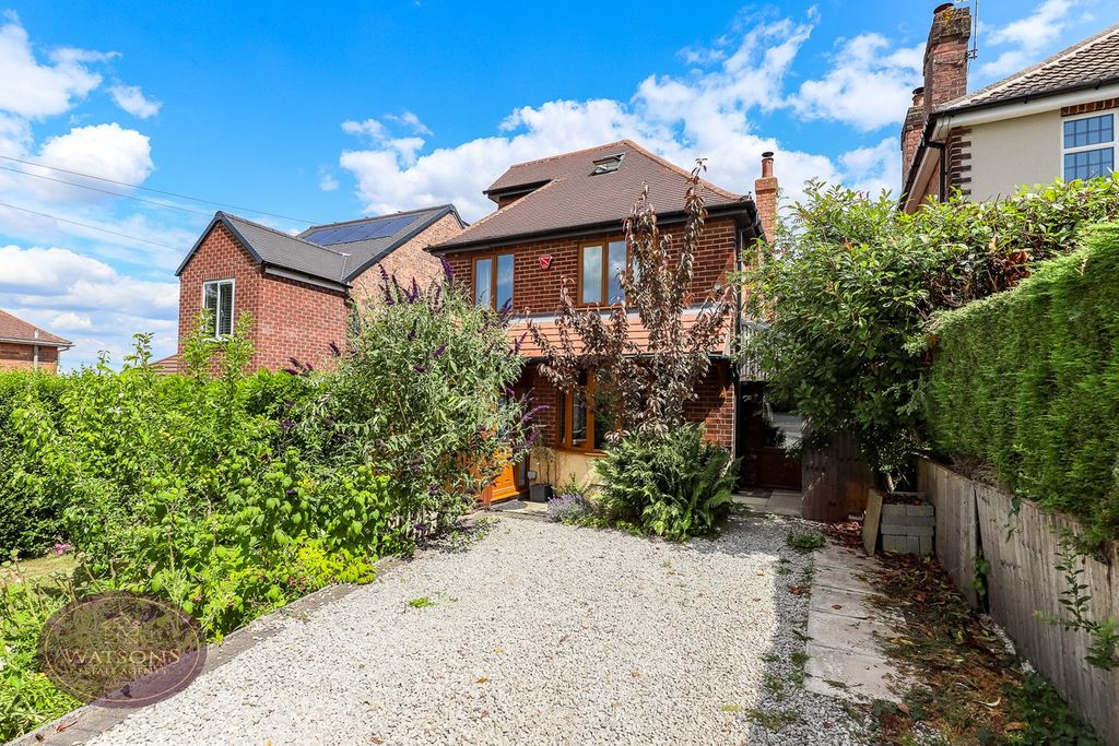 Property photo 1 of 38