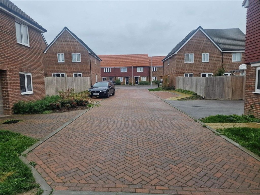 Property photo 2 of 2 Street View