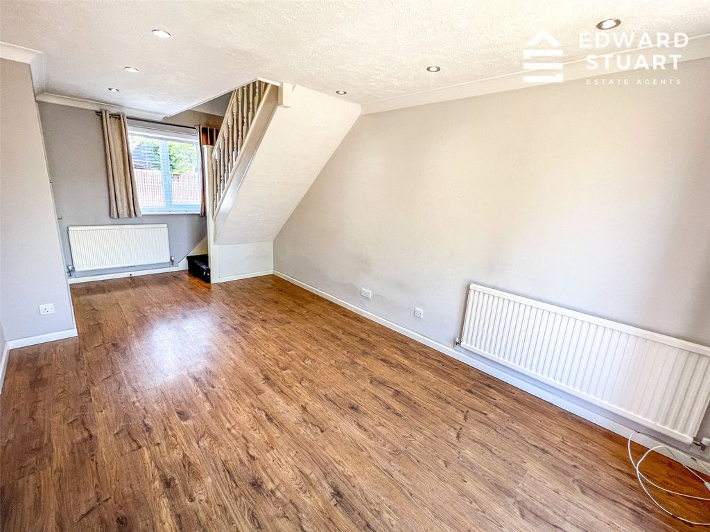 Property photo 3 of 8 Picture No. 04
