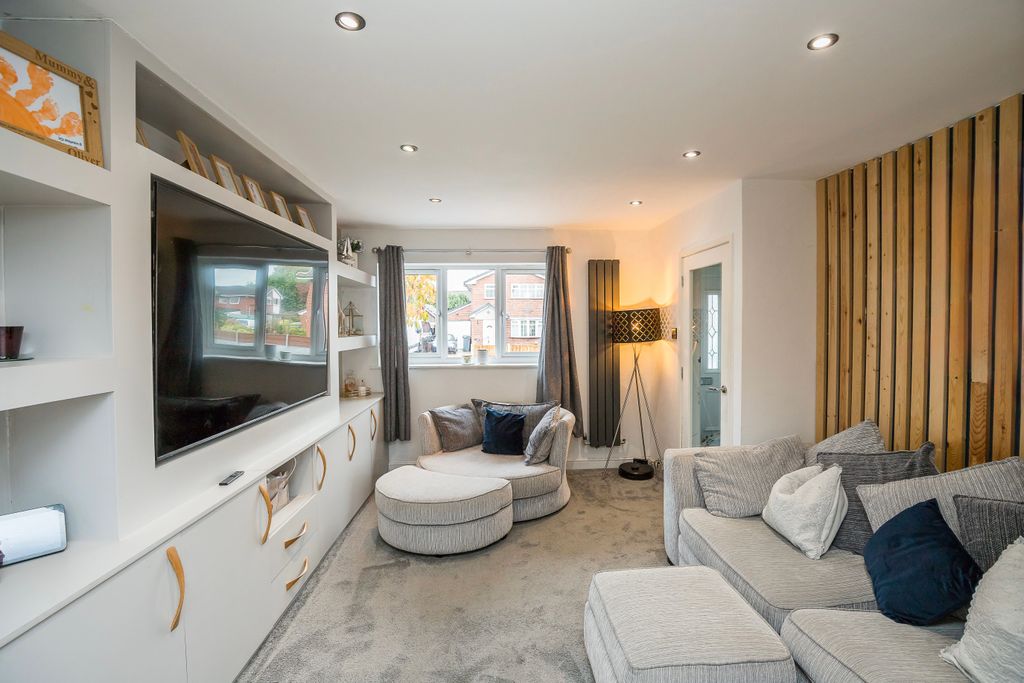 Property photo 2 of 14 Img_7397