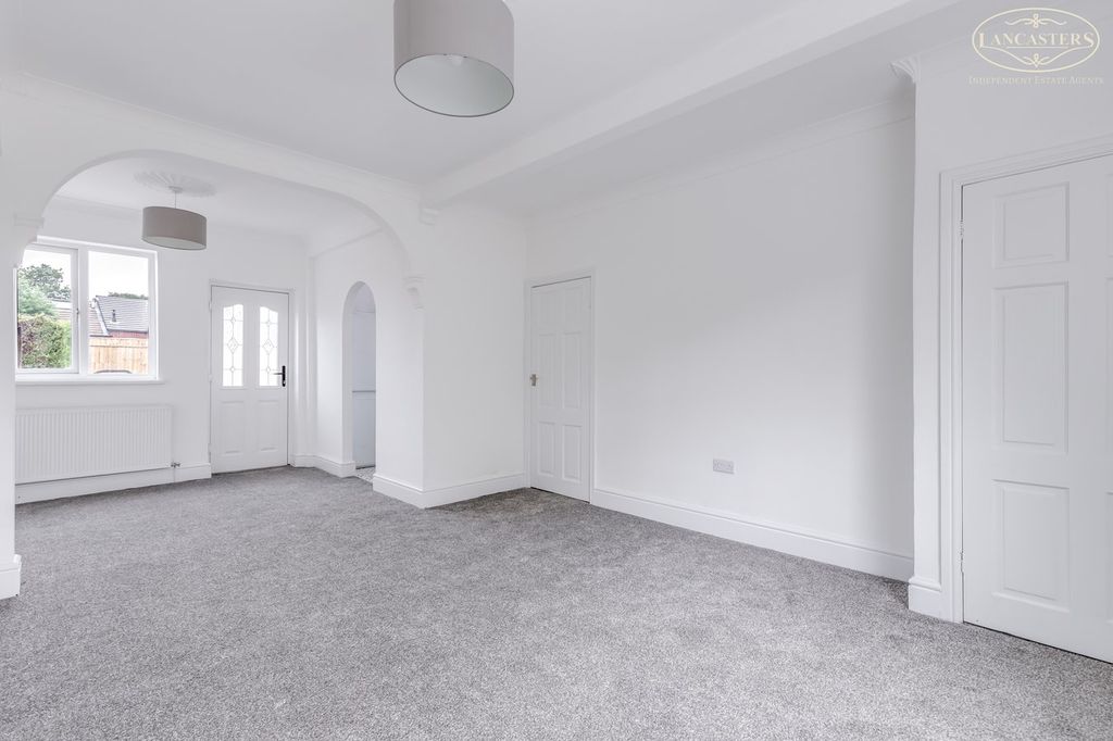 Property photo 2 of 14 Reception Room