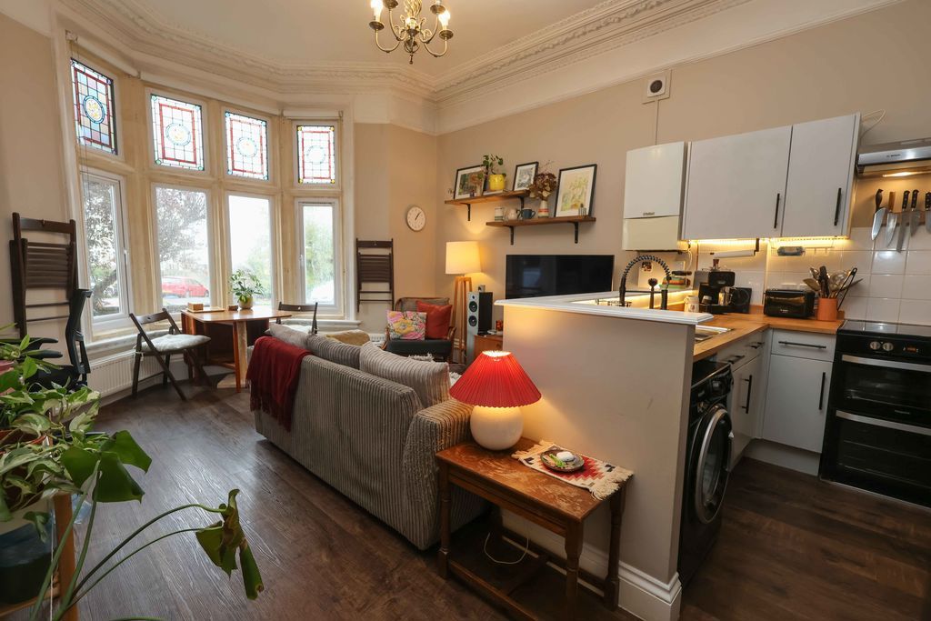 Property photo 2 of 14 Open Plan Living