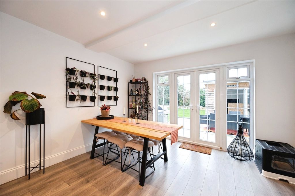 Property photo 3 of 16 Picture No. 03