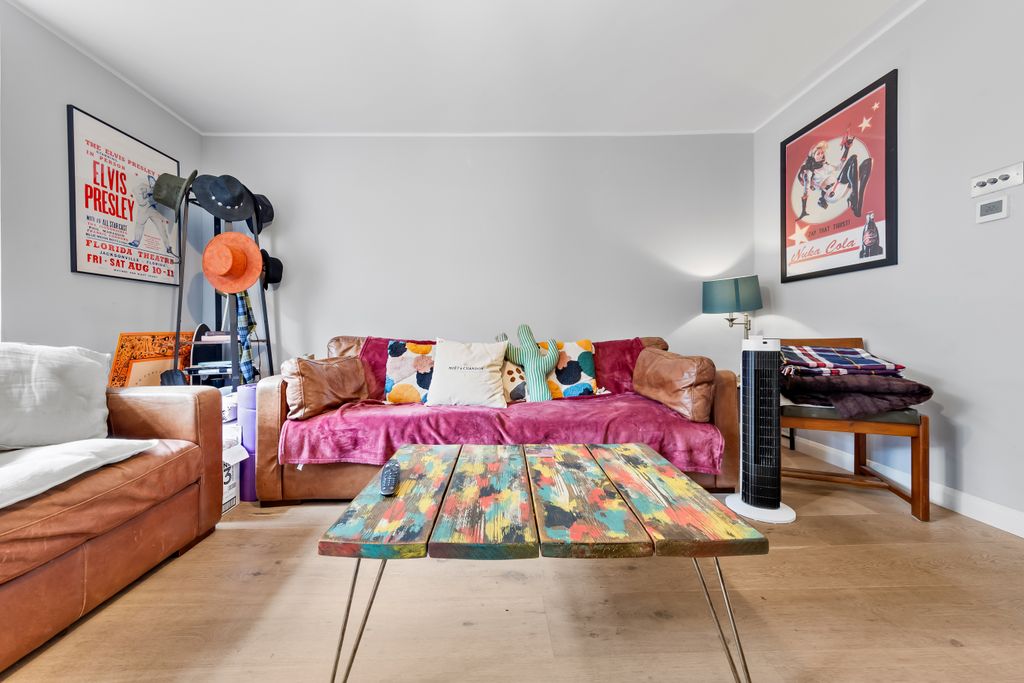 Property photo 2 of 33 Img_8743