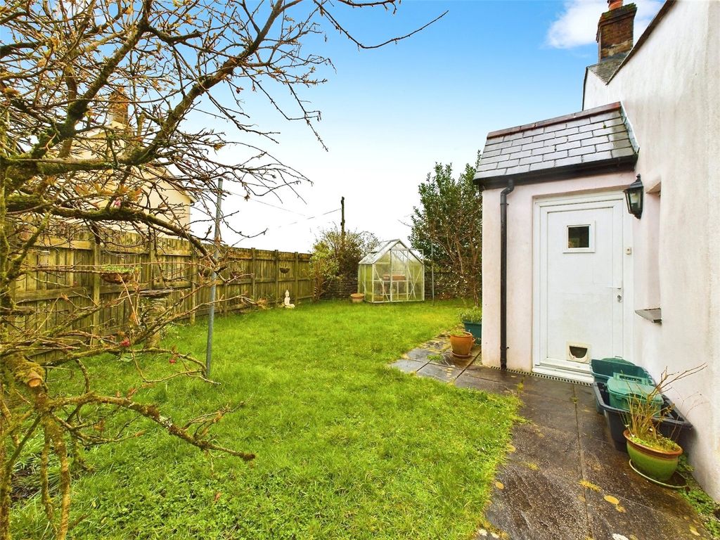 Property photo 3 of 19 Picture No. 22