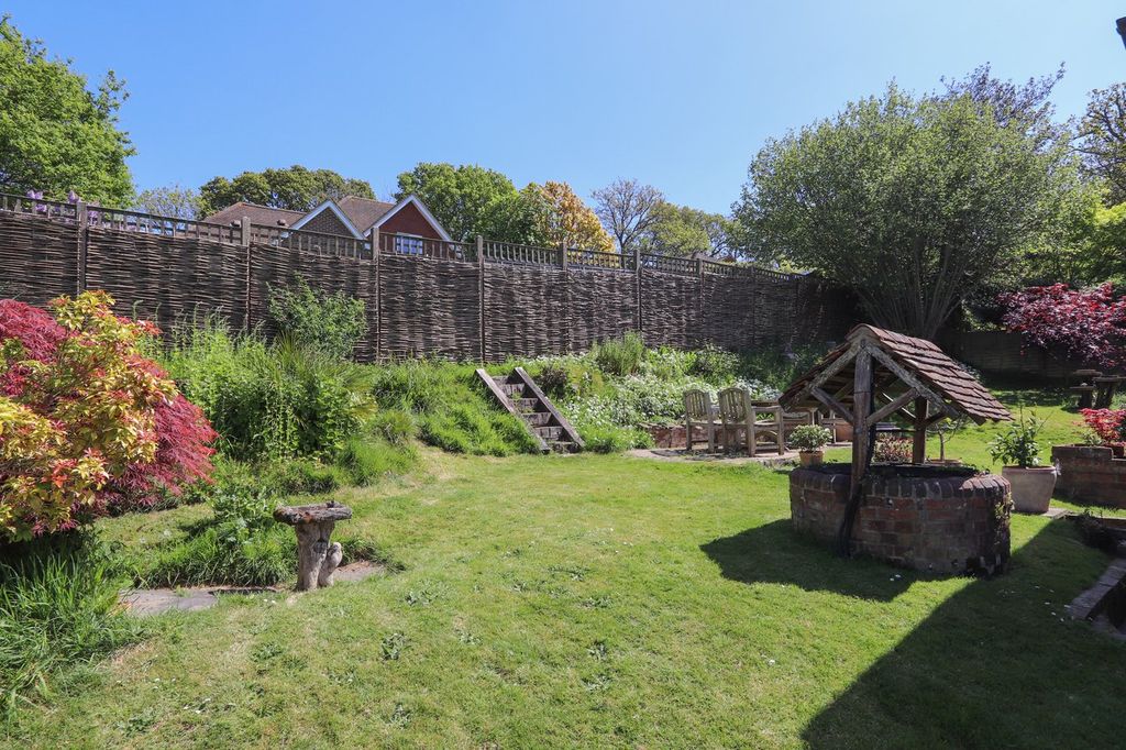Property photo 3 of 22