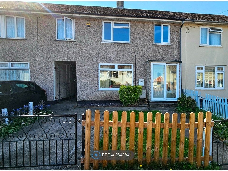 Property photo 1 of 25 Front Street View