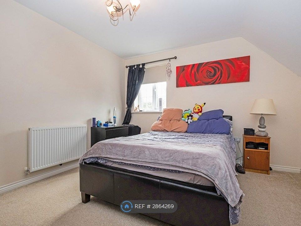 Property photo 2 of 6