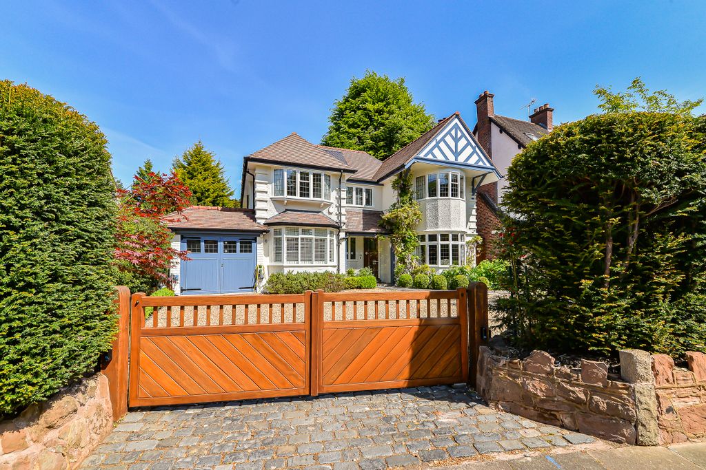 Property photo 1 of 38