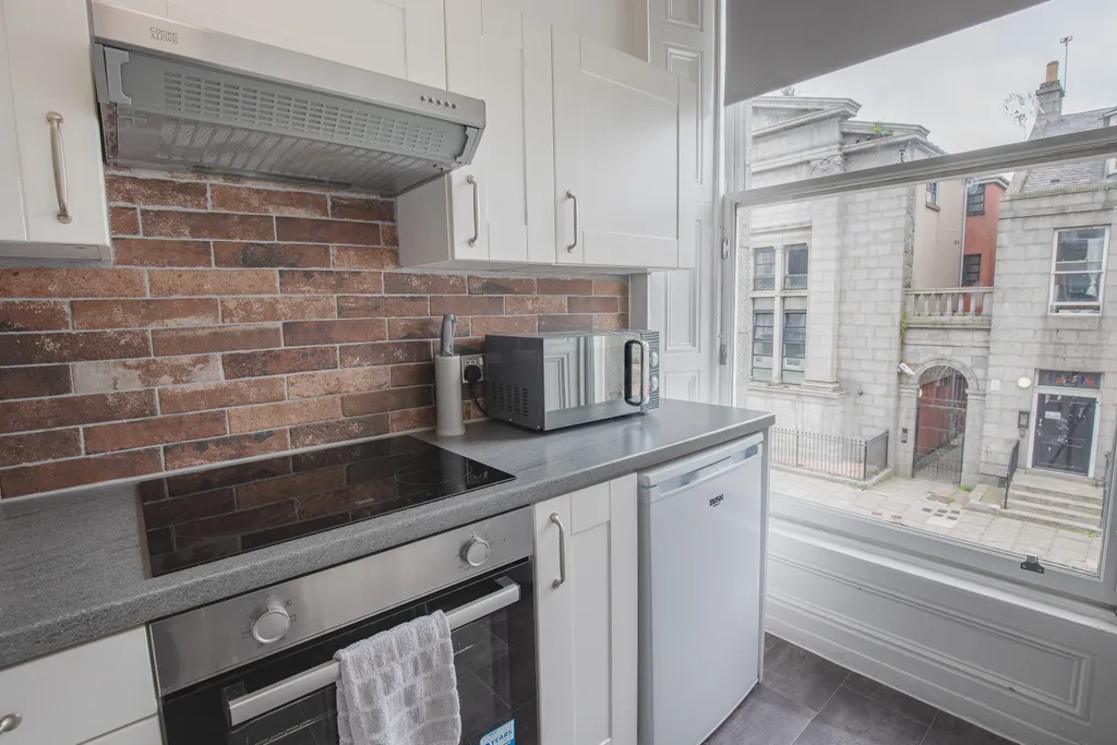 Apartment in Aberdeen, City Centre - More