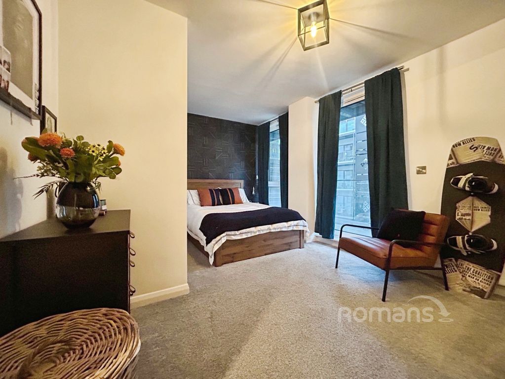 Property photo 3 of 9 Photograph