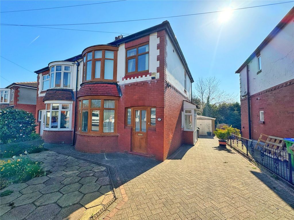 Property photo 1 of 15 Picture No. 14