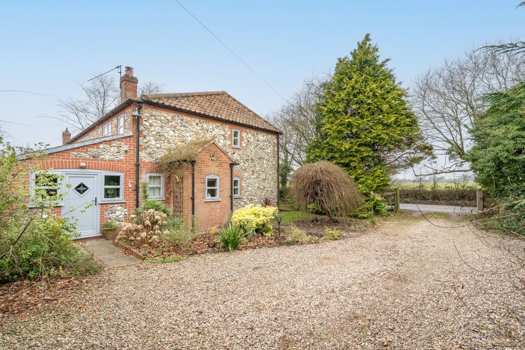 Property photo 1 of 29