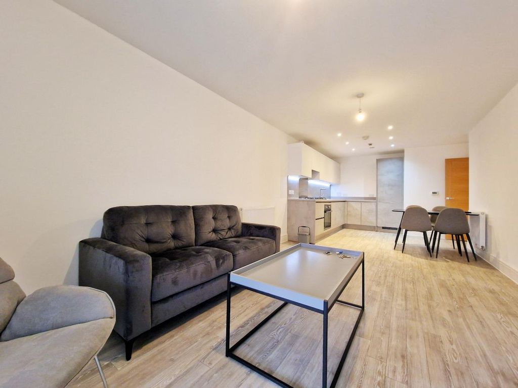 Property photo 2 of 14