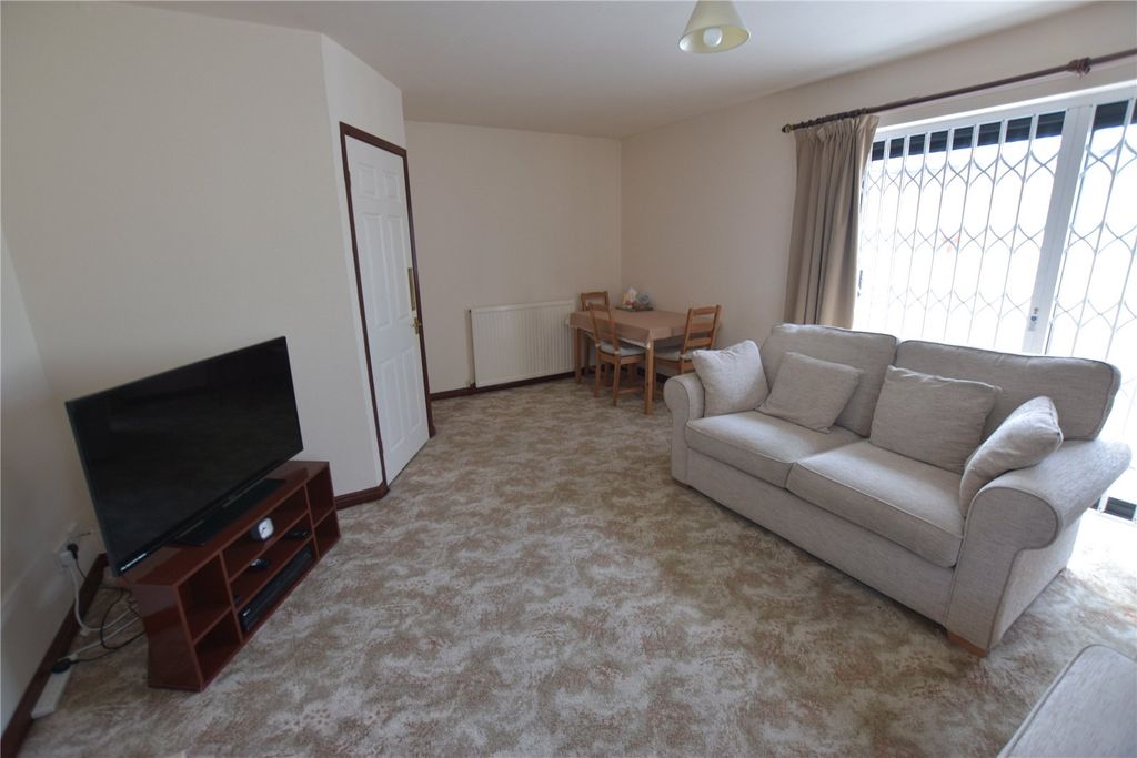 Property photo 3 of 13 Picture No. 18