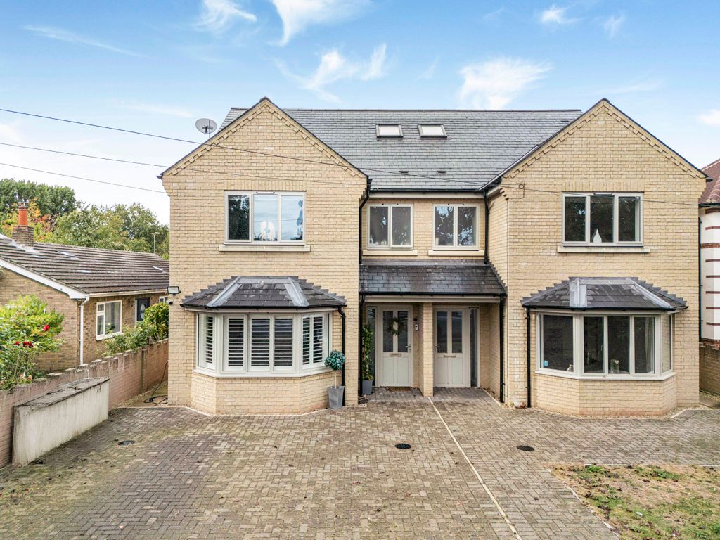 Property photo 1 of 30 4161786