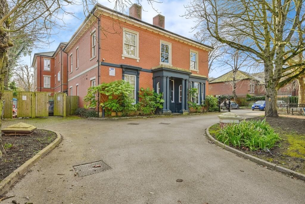 Property photo 1 of 9 Image