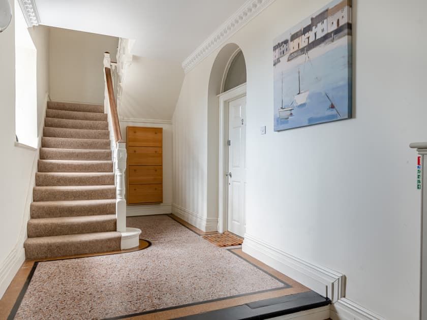 Property photo 3 of 12 Entrance Hall