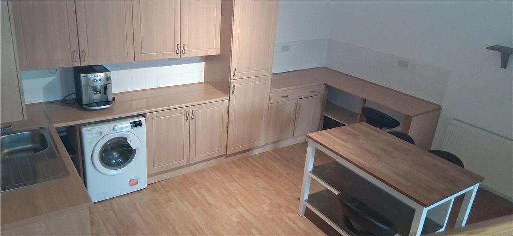 Property photo 3 of 22 Picture No. 99