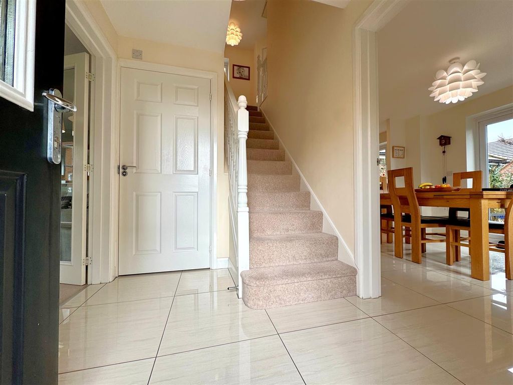 Property photo 3 of 18 Hallway 2.Jpg