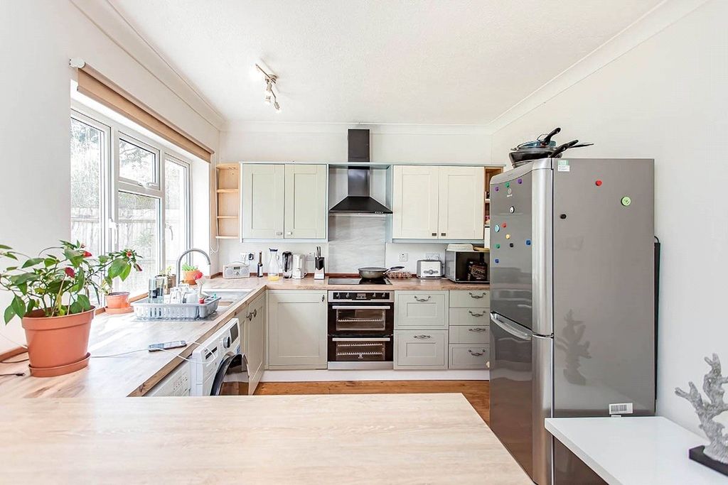 Property photo 2 of 13 Picture No. 02