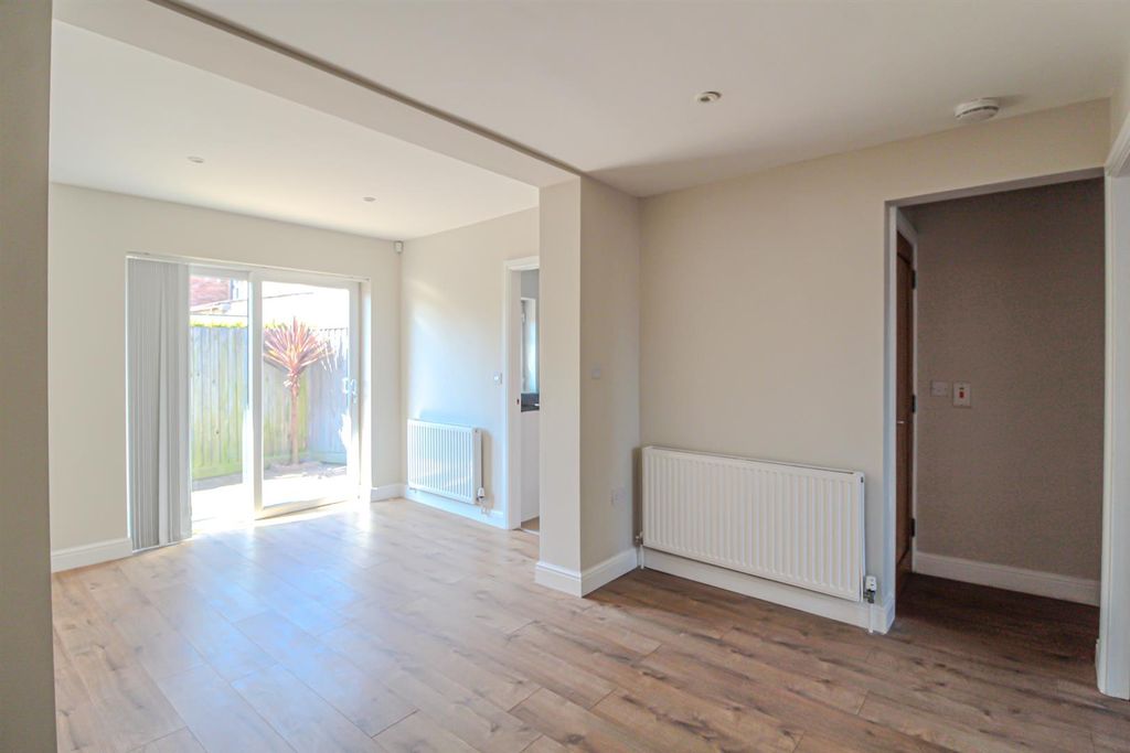 Property photo 3 of 14 Img_0120-2.Jpg