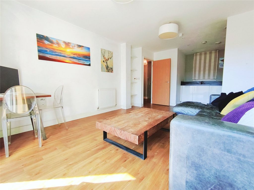 Property photo 1 of 6 Picture No. 13
