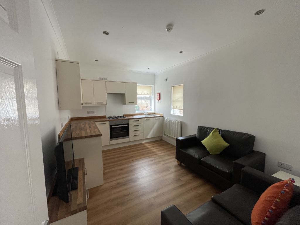 Property photo 1 of 16 Another Student Property From Award-Winning Cps Ho