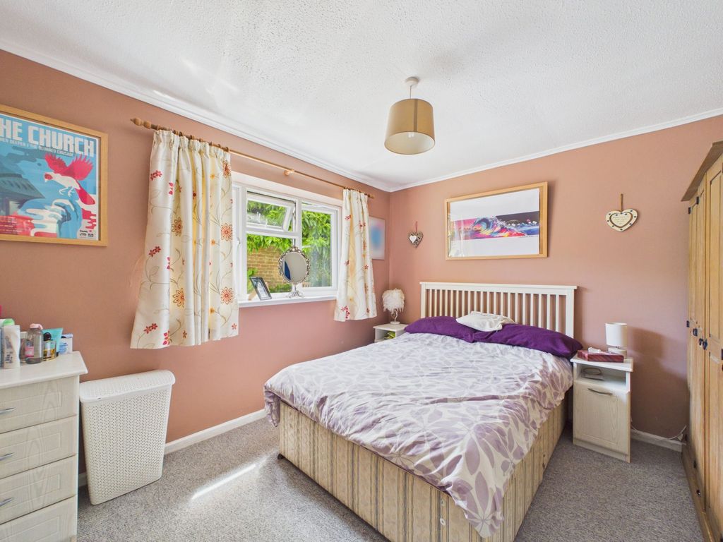 Property photo 2 of 18