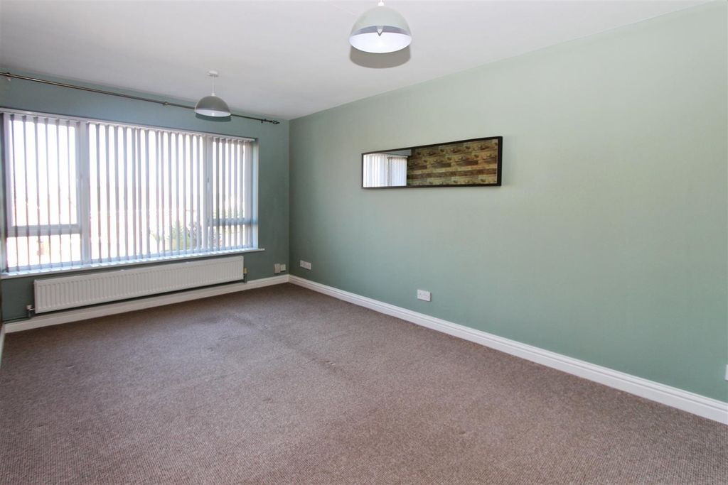 Property photo 3 of 9 Ab7067Af-Img_6320.Jpg