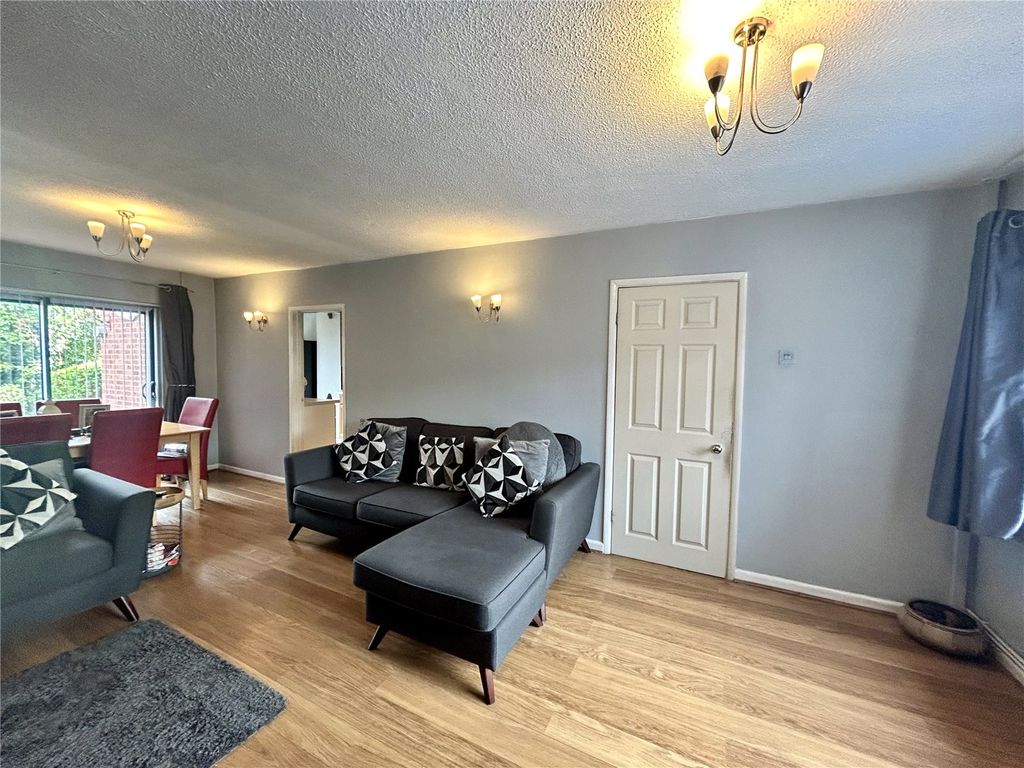 Property photo 3 of 13 Picture No. 04