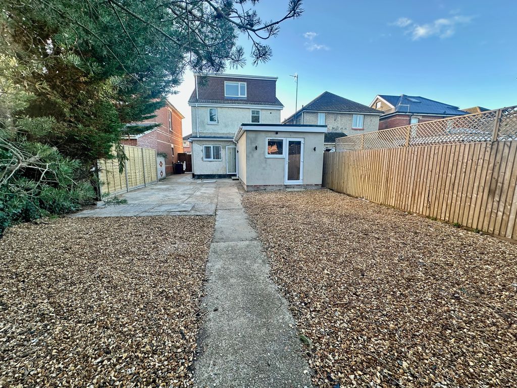 Property photo 2 of 10 Image