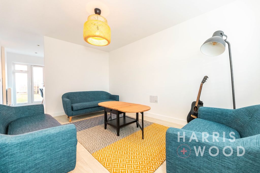 Property photo 2 of 25 4714521