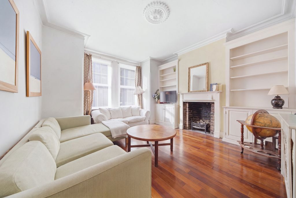 Property photo 1 of 9