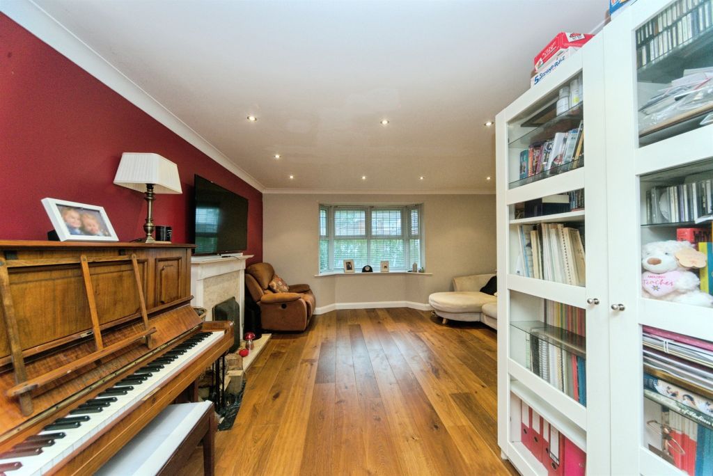 Property photo 2 of 15