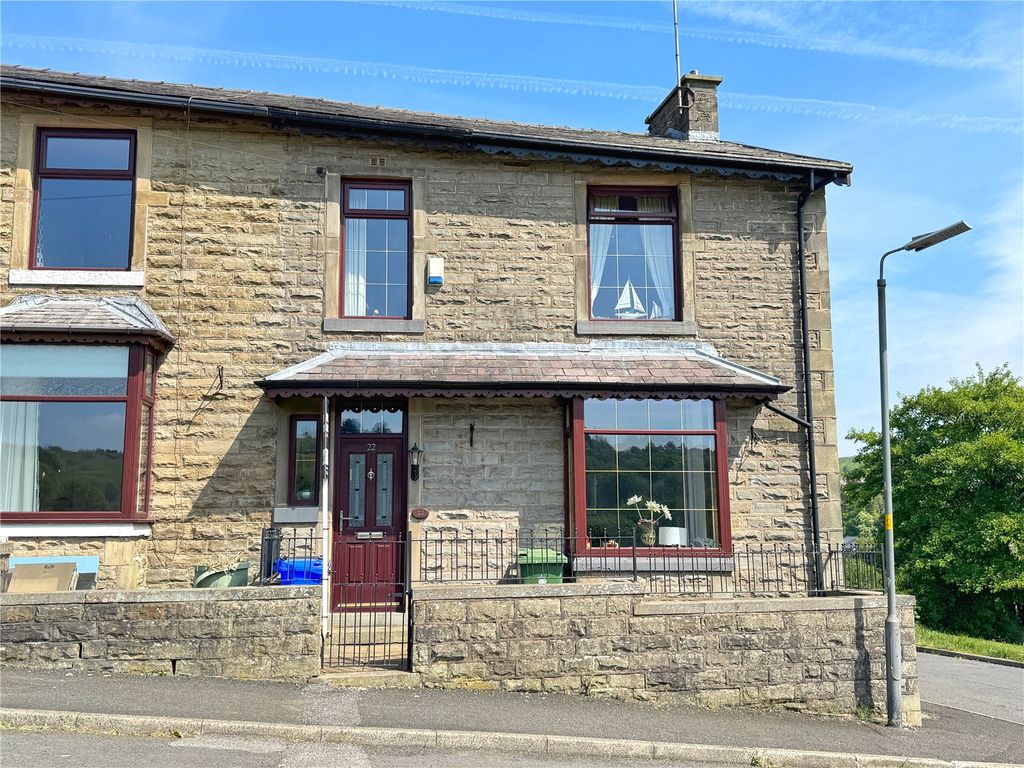 Property photo 1 of 22 Picture No. 35