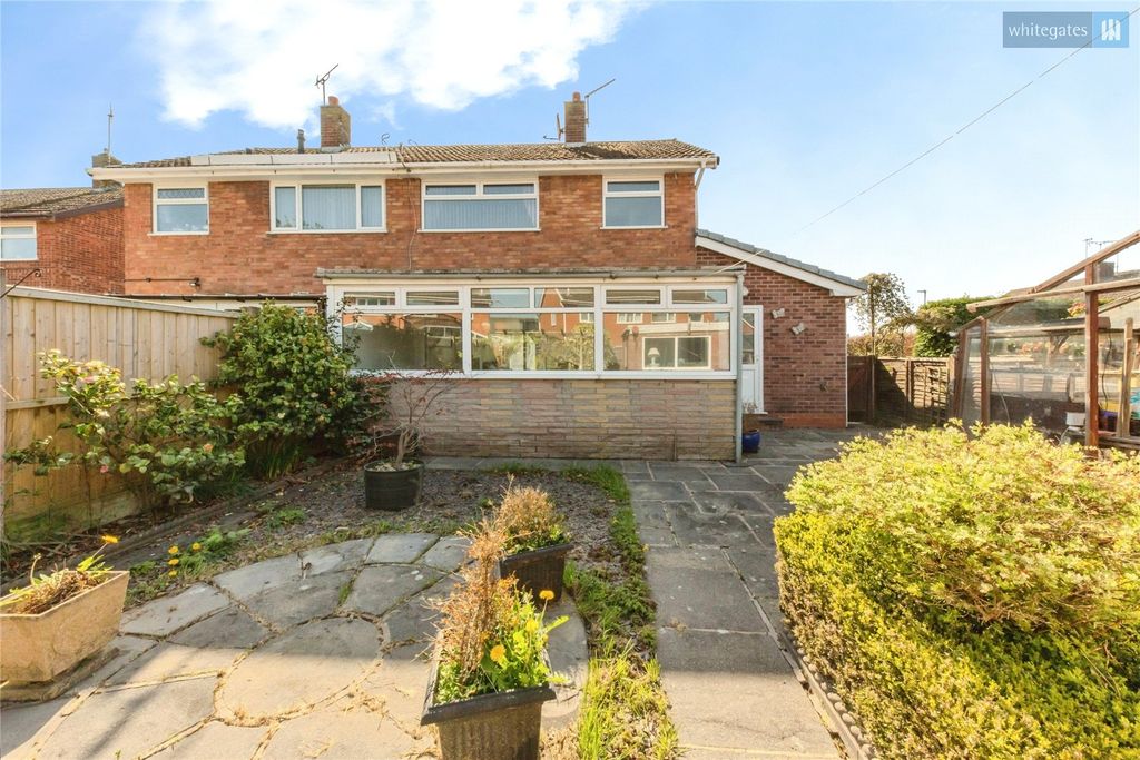 Property photo 2 of 29 Picture No. 38