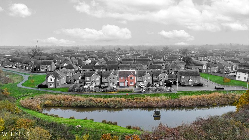 Property photo 2 of 34 Picture No. 38