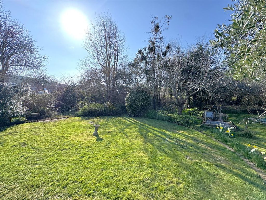 Property photo 2 of 27 2.Jpeg