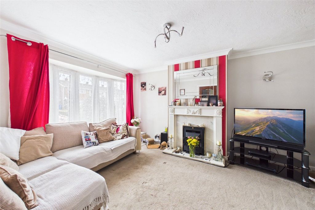 Property photo 2 of 15 Picture No. 06