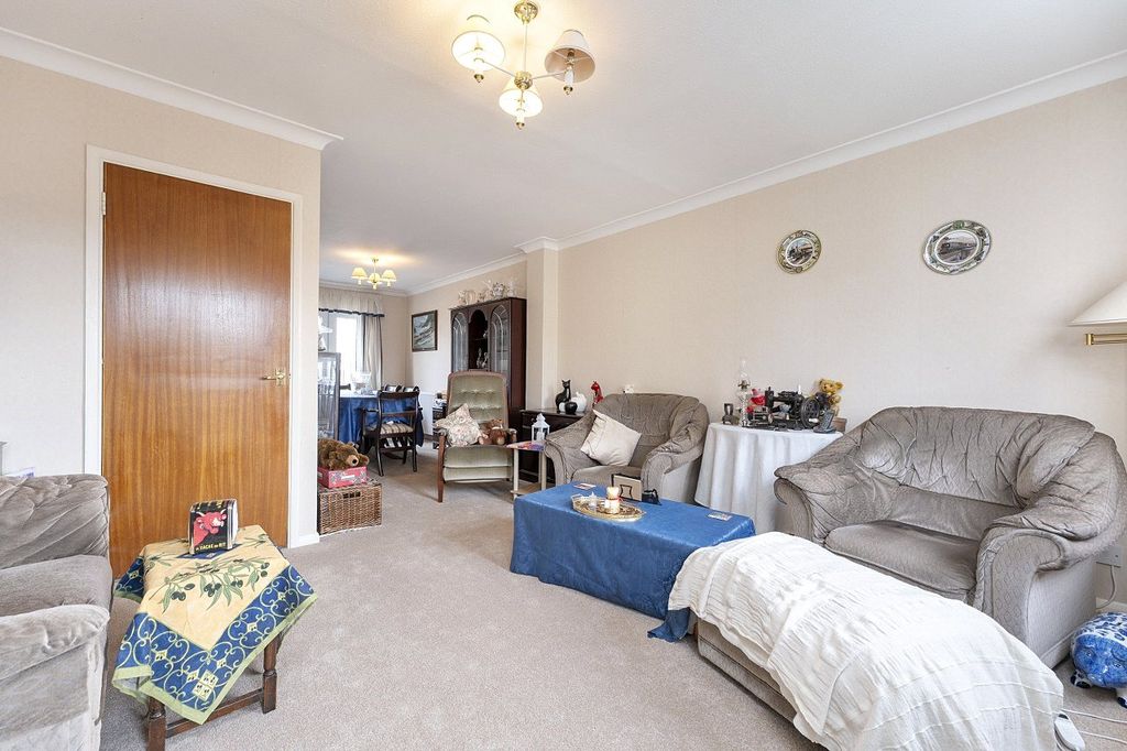 Property photo 3 of 14 Picture No. 01