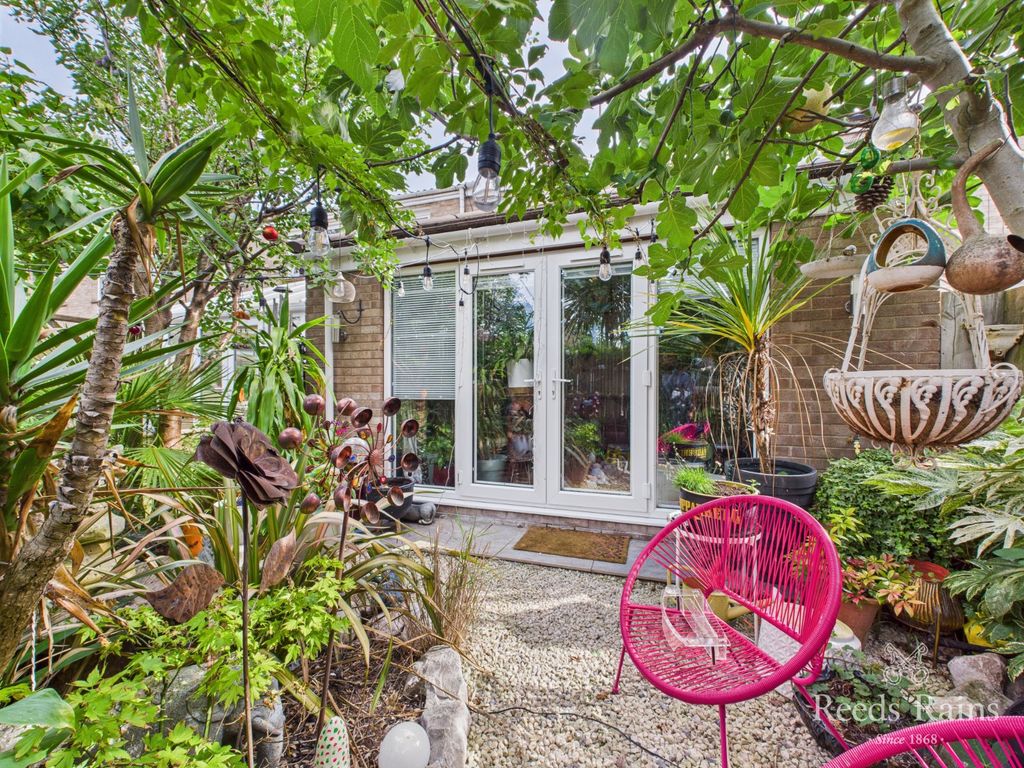 Property photo 3 of 27 Rear Garden