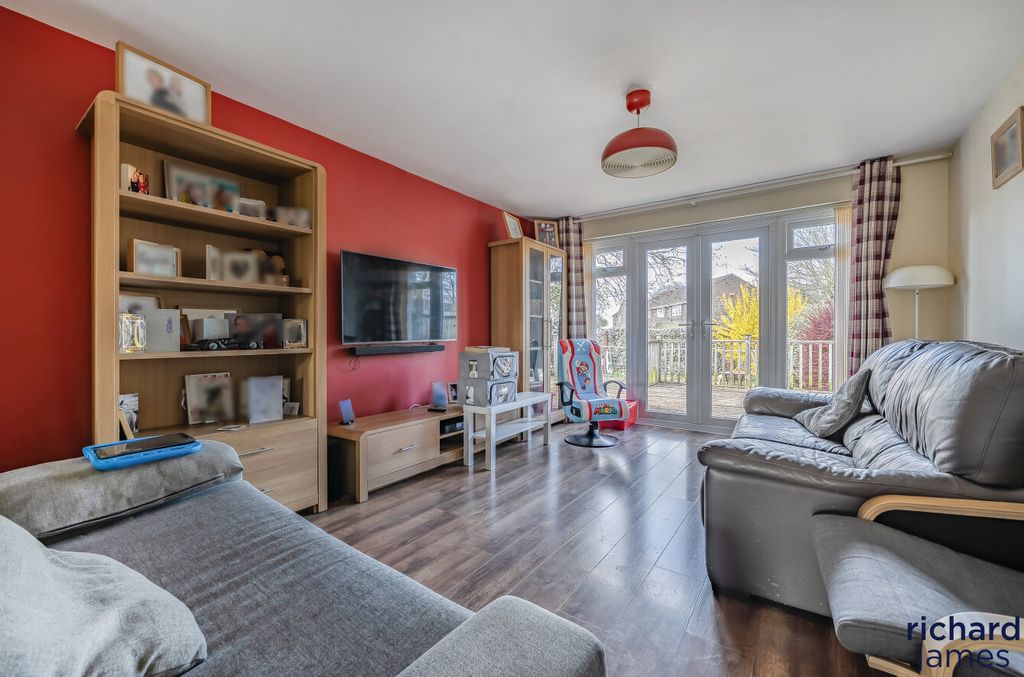 Property photo 3 of 14 Dd81A0d0A2364Aa3Aba6A10B5171F2d7