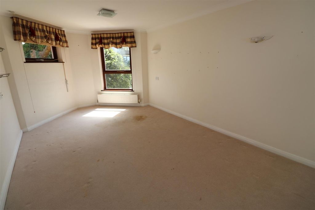 Property photo 3 of 20 Img_1135.Jpg