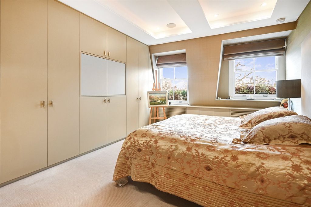 Property photo 3 of 17 Picture No. 10