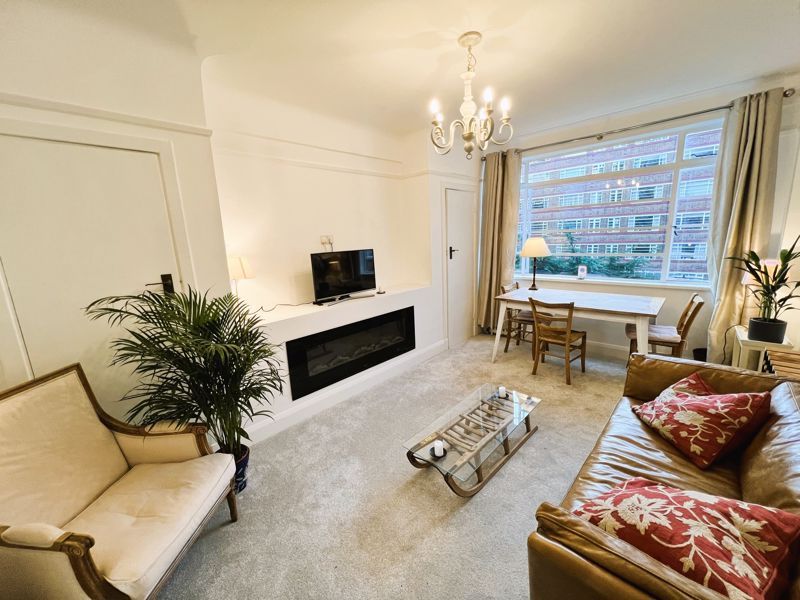 Property photo 1 of 14 Photo 8