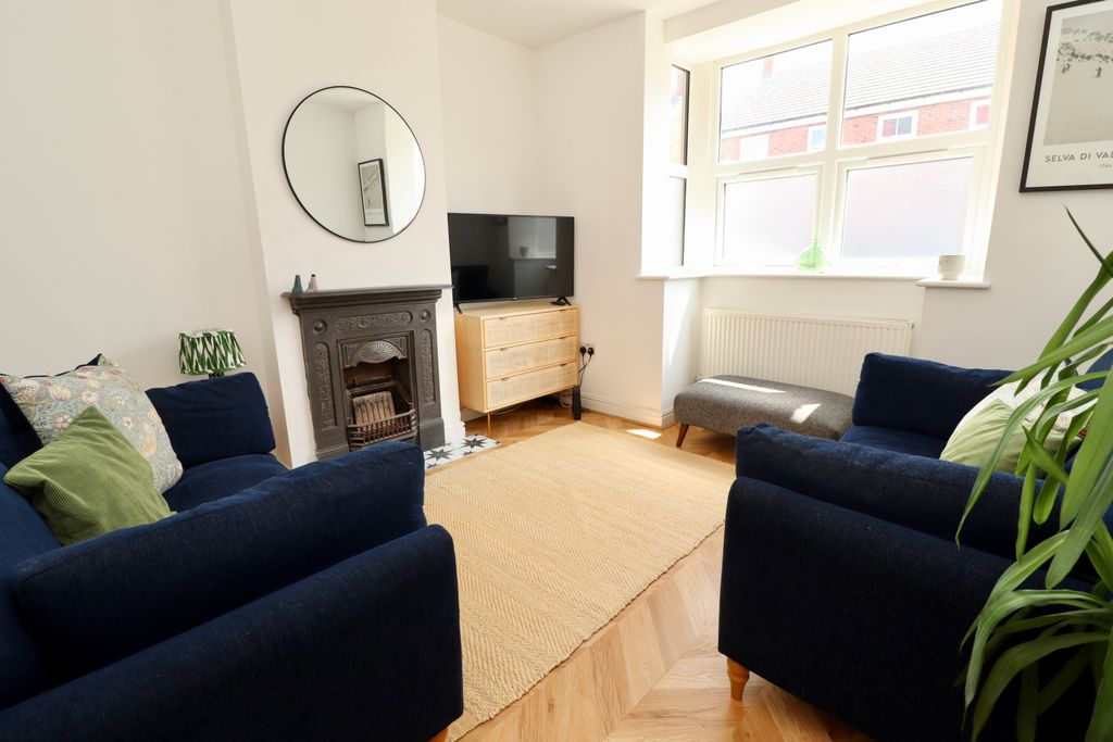 Property photo 2 of 18 Img_7458