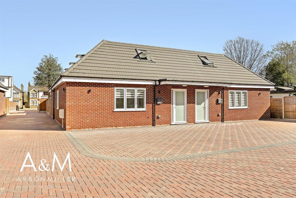 Property photo 1 of 31 4D4A6217.Jpg